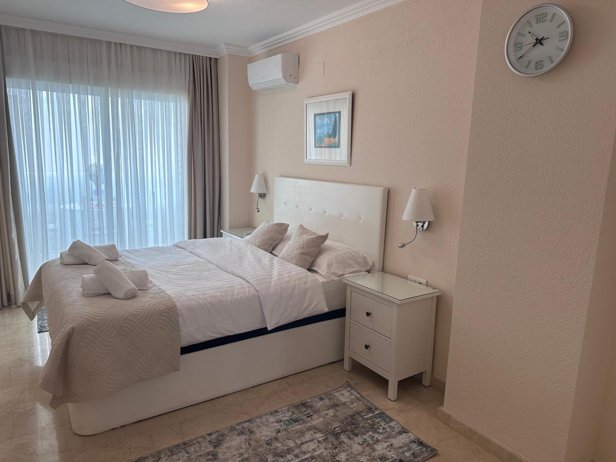 Playa Albir Apartments Альбир Экстерьер фото
